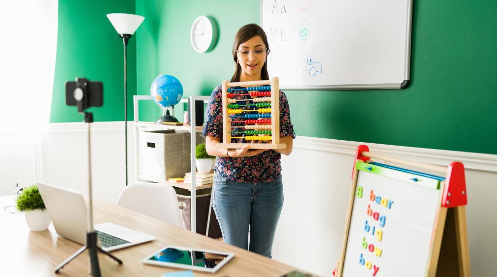 Licenciadas en educación infantil profesional bilingüe